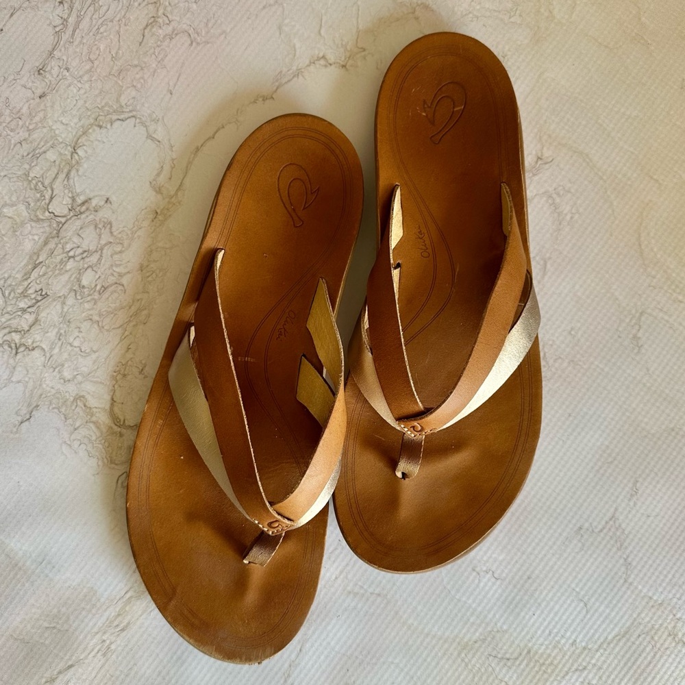 Olukai Kaekae Brown Sahara Gold Leather Flip-Flops Sandals 10